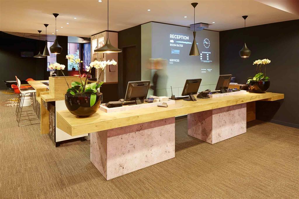 Ibis Reading Centre Hotel Екстериор снимка