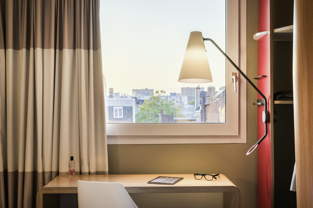 Ibis Reading Centre Hotel Екстериор снимка