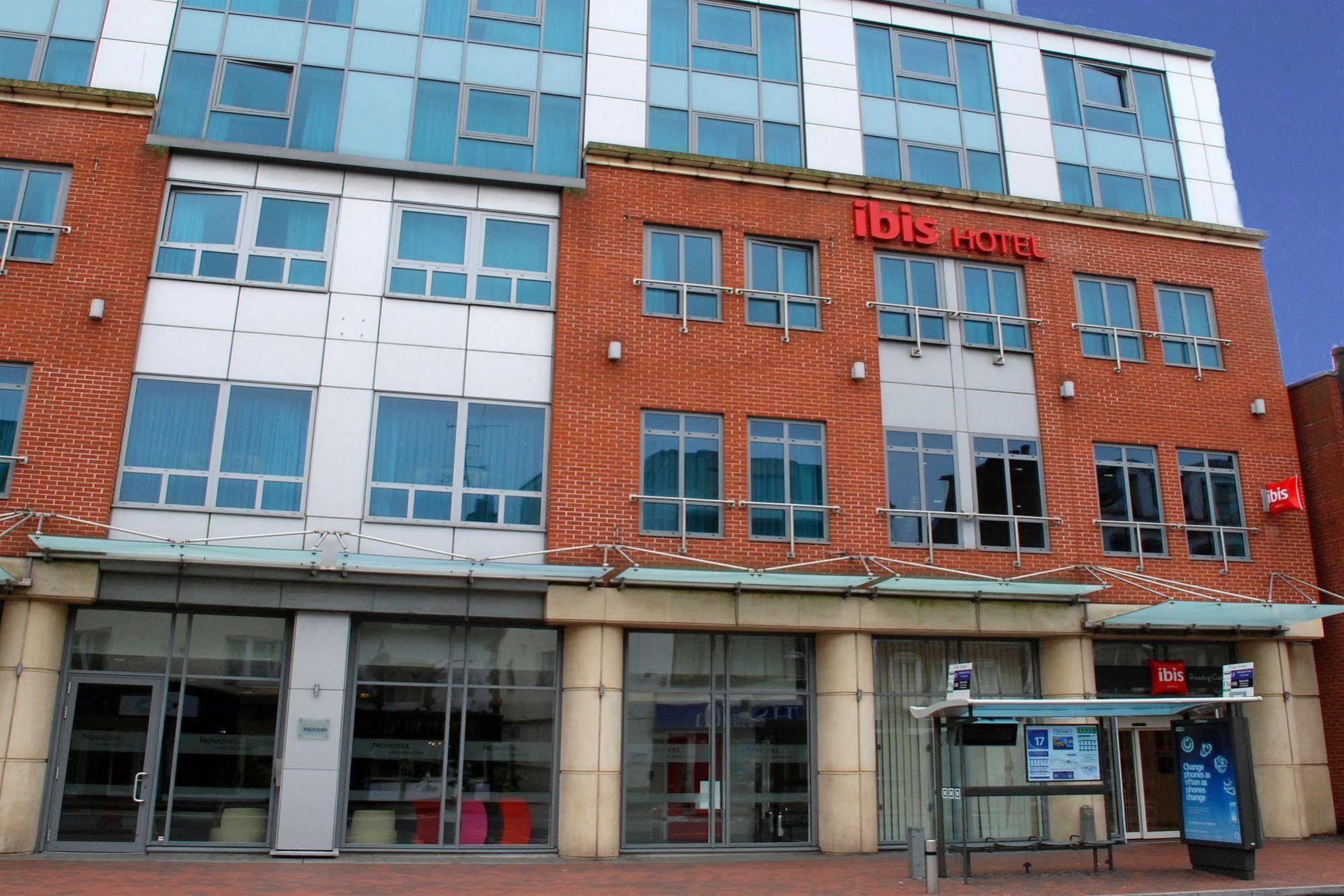 Ibis Reading Centre Hotel Екстериор снимка